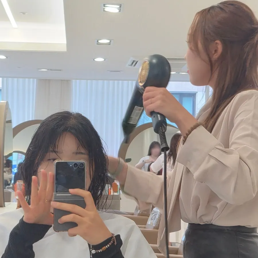 안마의자가 있는 르비아헤어 부천점 샴푸실