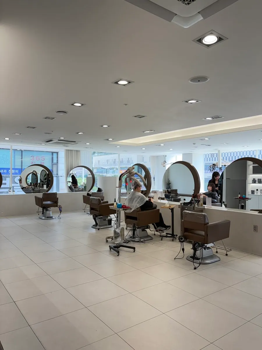 Neatly organized hair salon treatment area