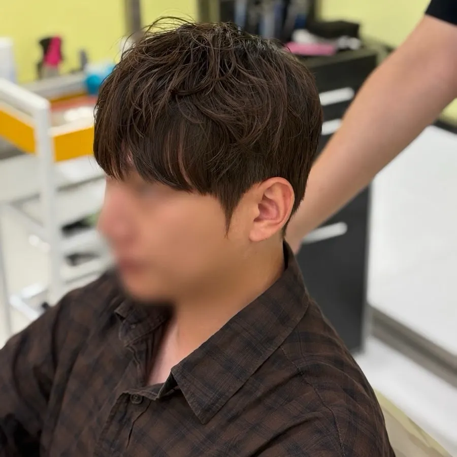 커트와 다운펌을 마친 헤어스타일