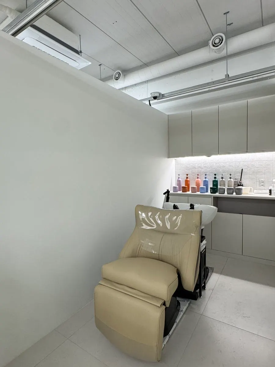 Exterior of the hair salon near Bucheon City Hall Station