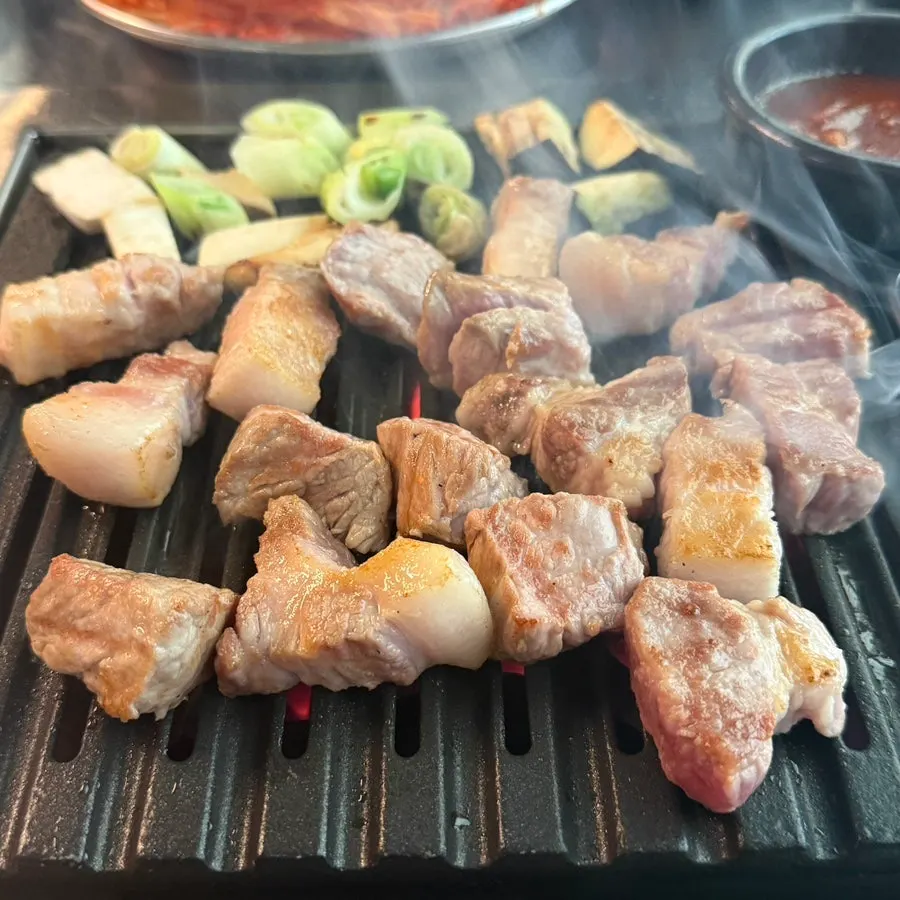 Thick-cut pork belly full of juices