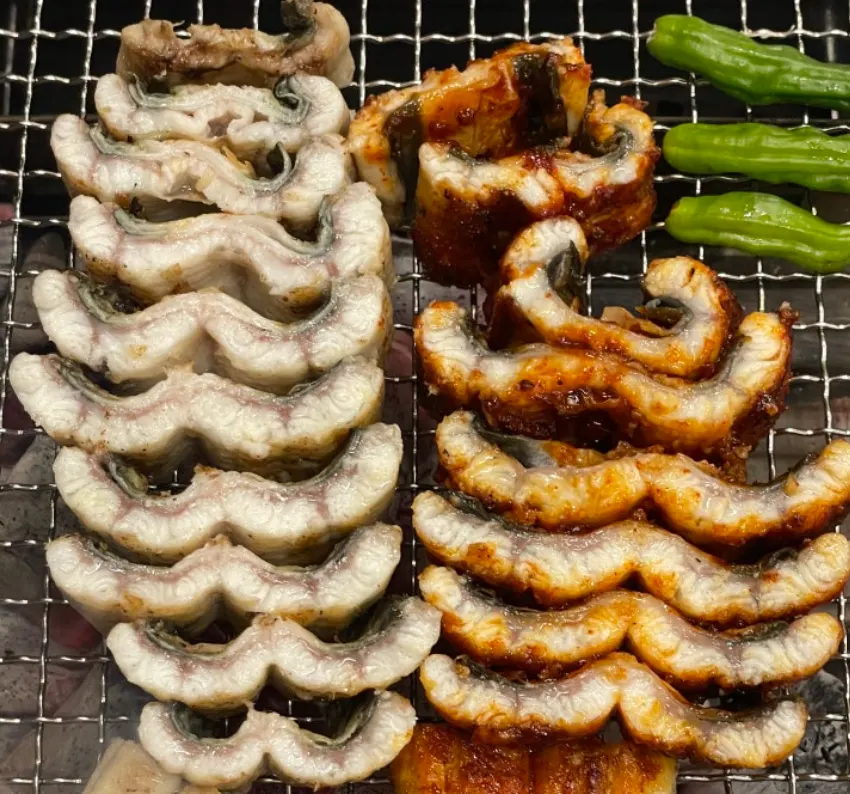 Grilled eel menu board at Gochang Pungcheon Eel