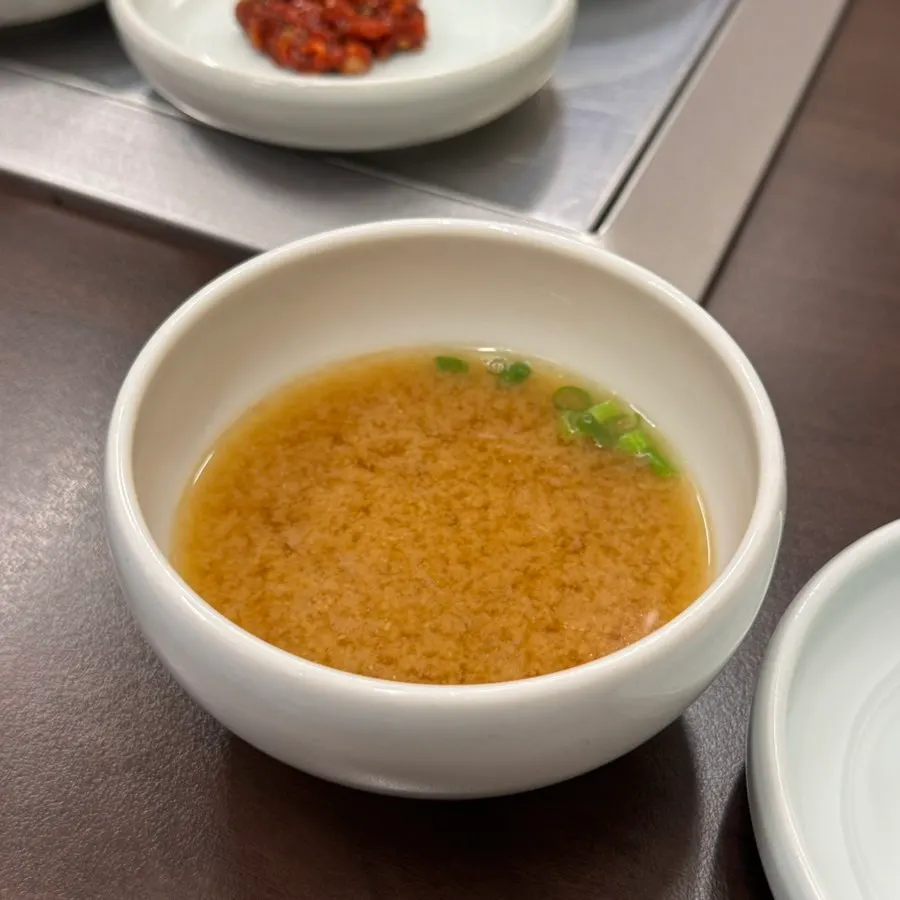 솥밥과 함께 나온 장국