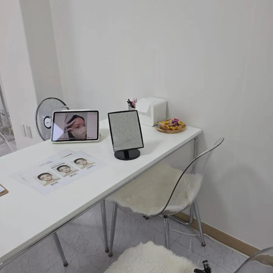 White-toned interior of From Nana