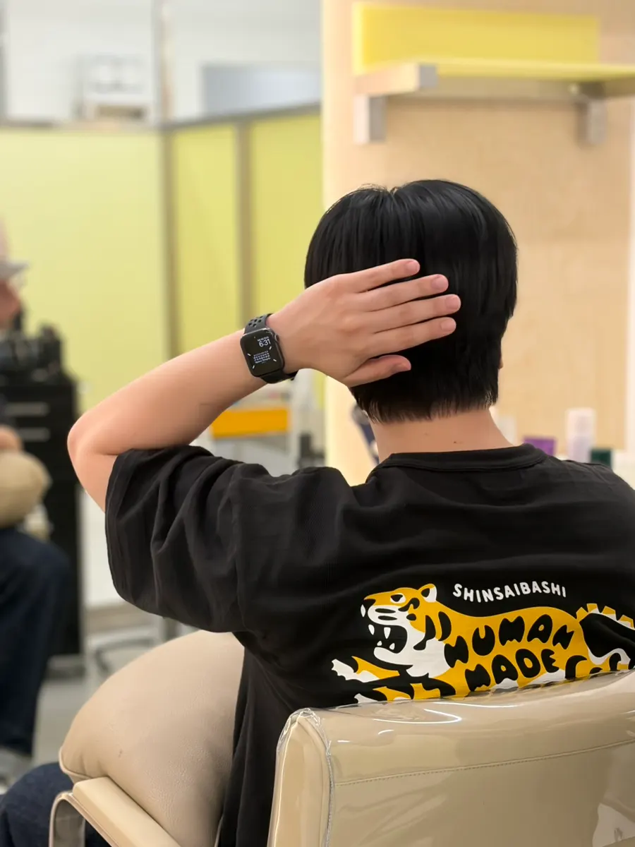 Men's hair consultation that considers personal preferences