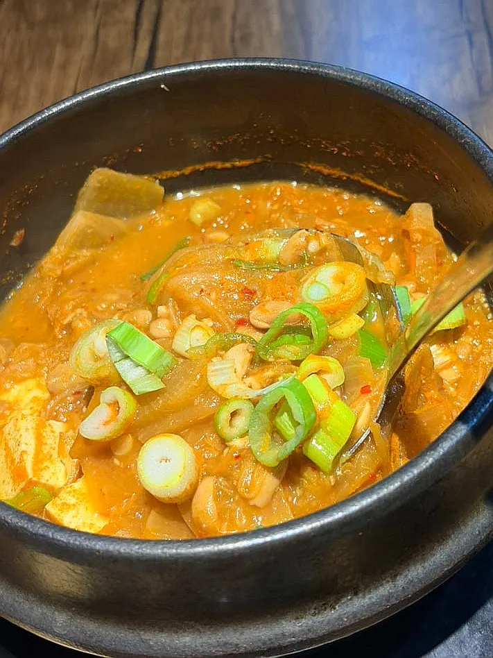 뜨끈하게 나온 청국장