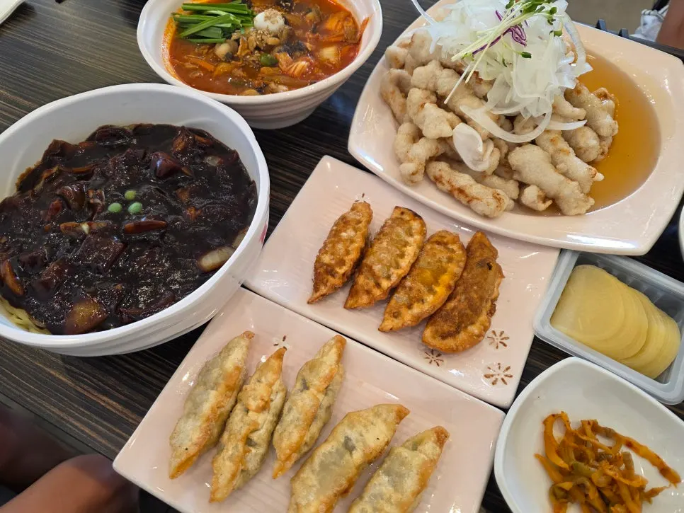 Self-serve zone with rice and side dishes
