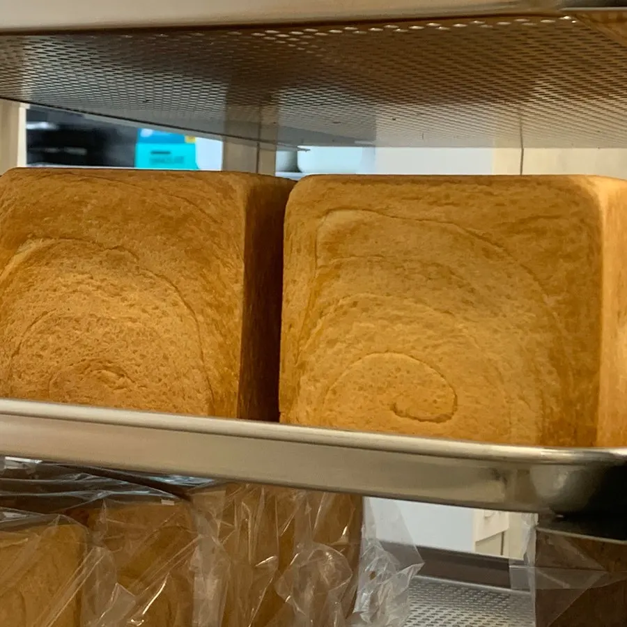 Milk bread and drink at Easy White Bread Bucheon Sinjung-dong