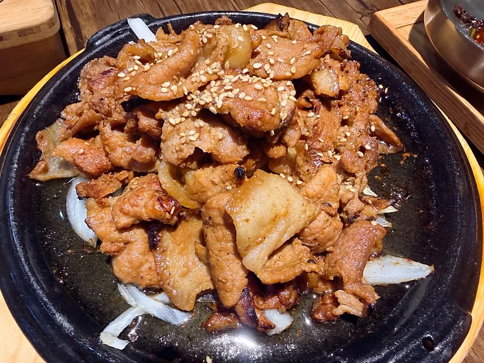 Charcoal-grilled pork added as a single dish