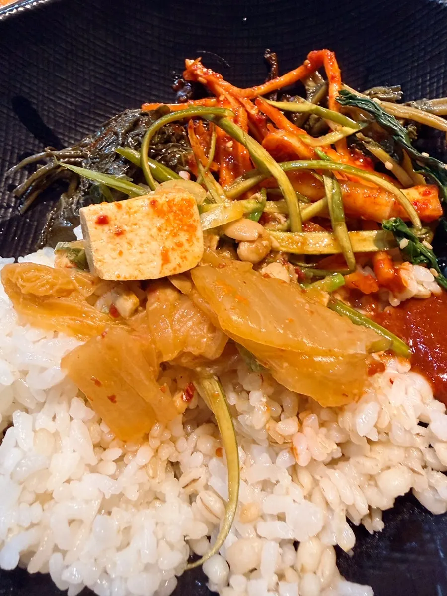 The Tteuranchae Bapsang table after finishing the meal