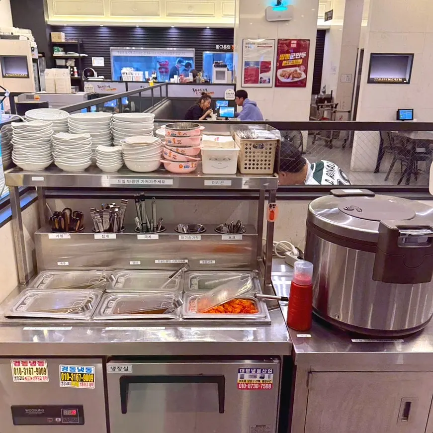 Self-bar with side dishes and kids' dishware