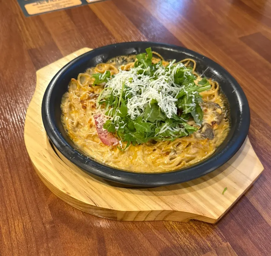 루꼴라 올라간 투움바파스타