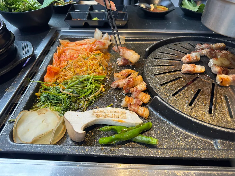 Golden-brown grilled pork belly