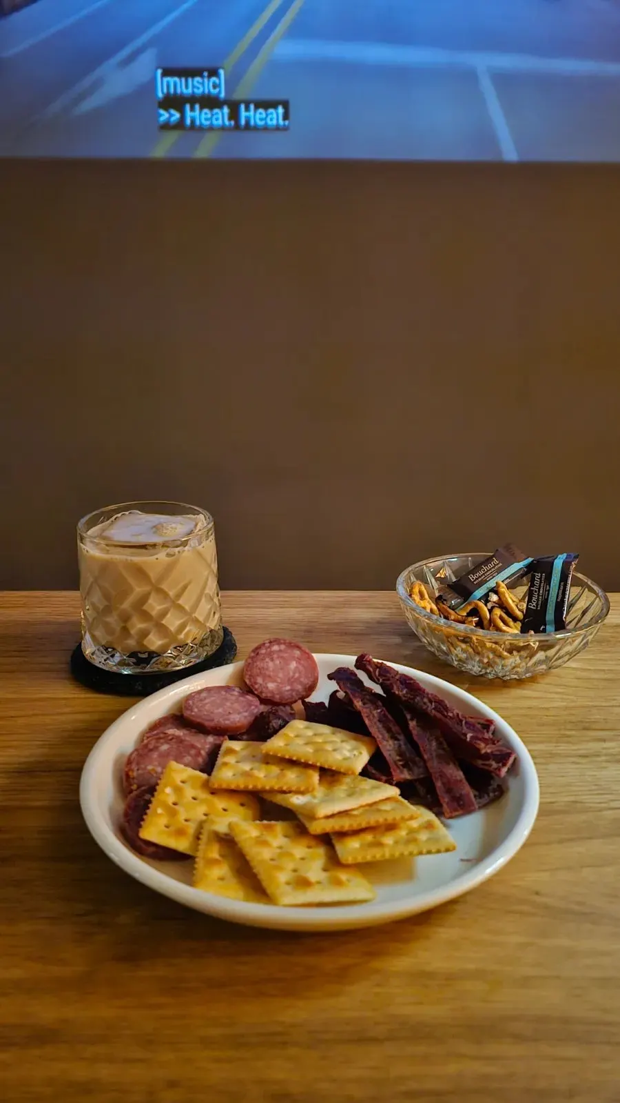 Snack platter served with cocktails