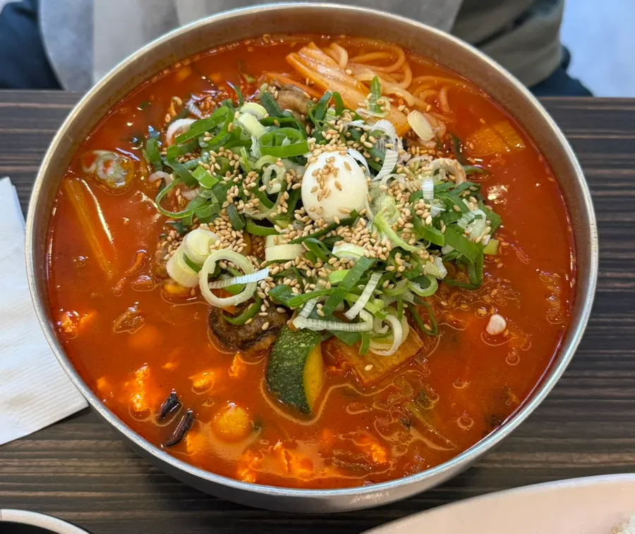 Level 1 hell soft tofu jjamppong noodles