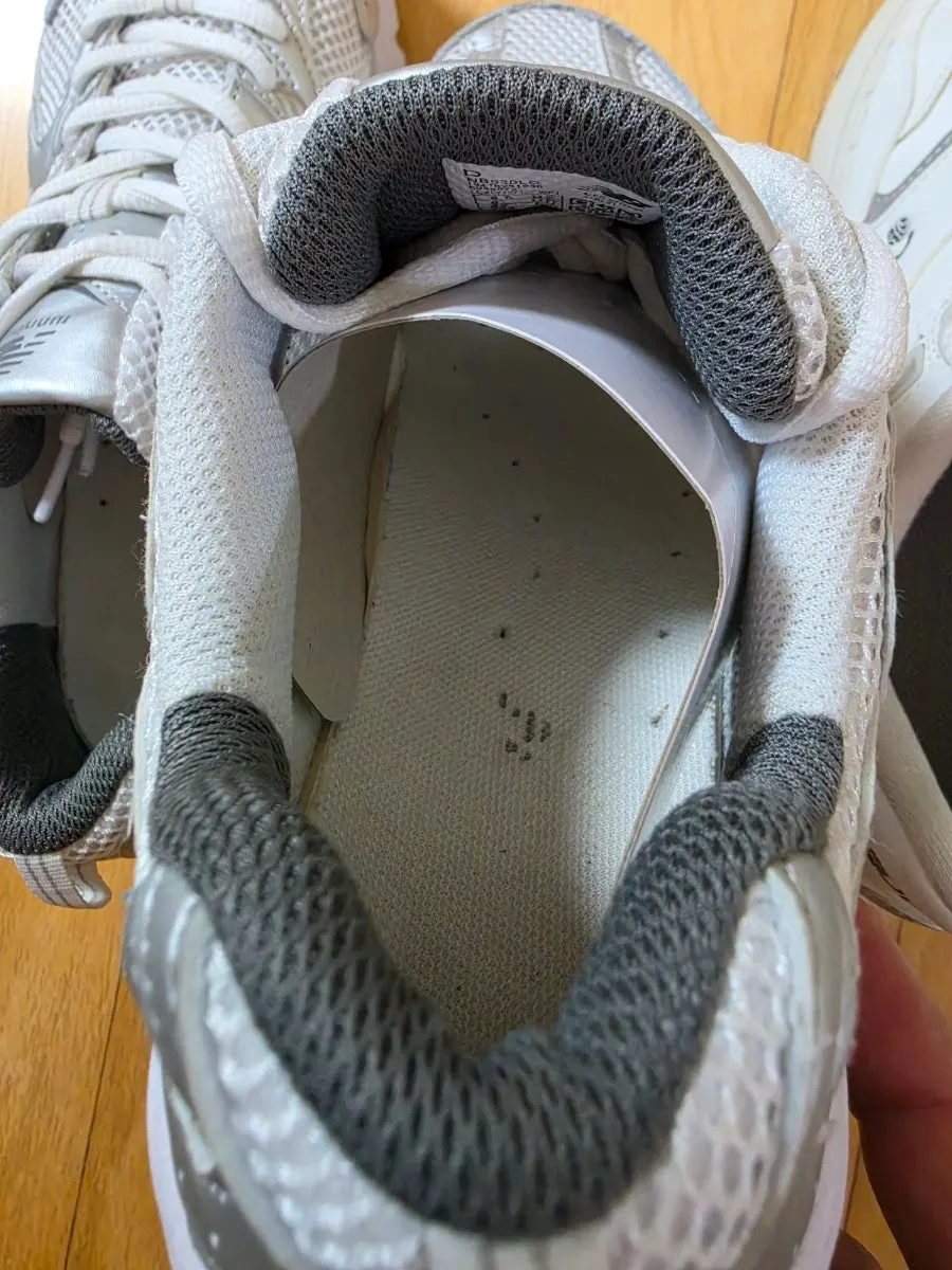 Sneakers with clean insoles, interior, and shape supports inside