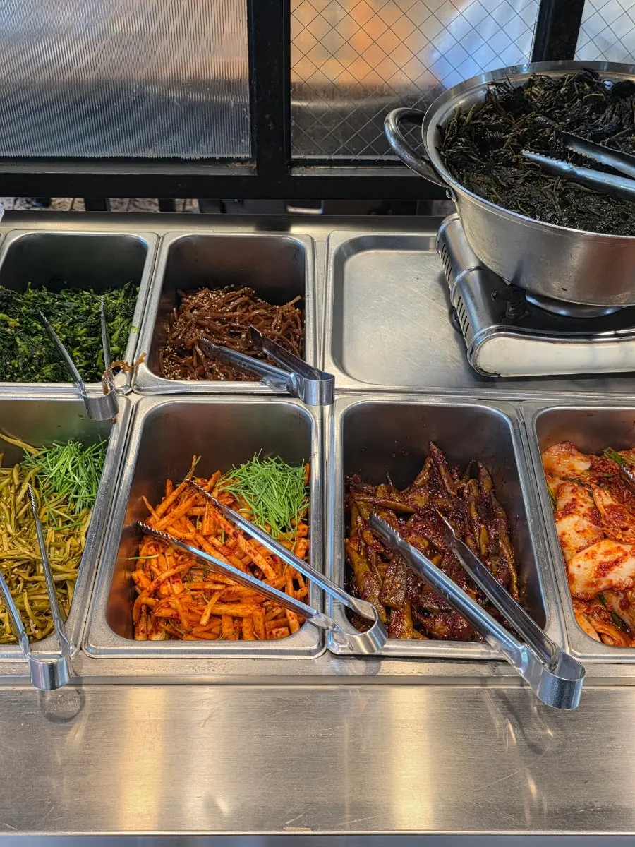 Bar isi semula banchan sendiri