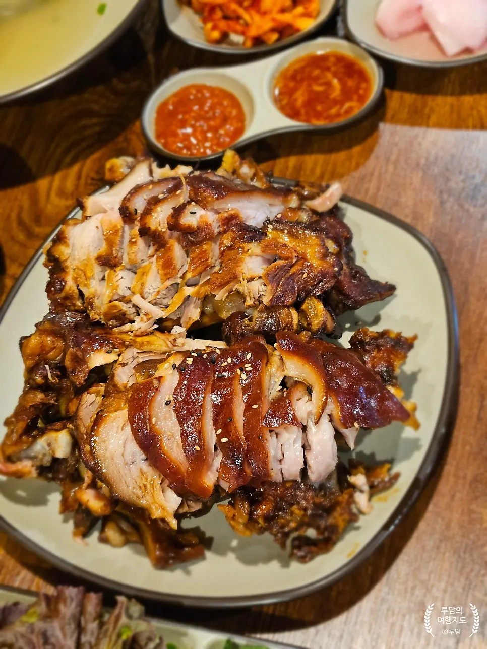 Small half-fried, half-original jokbal menu