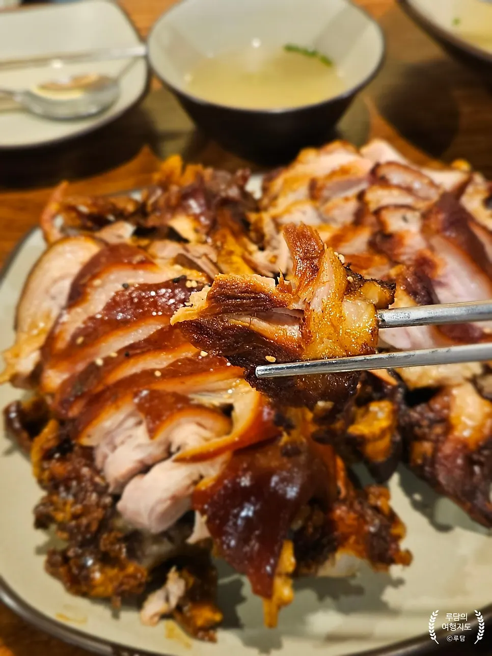 Photo introducing the flavor of fried jokbal