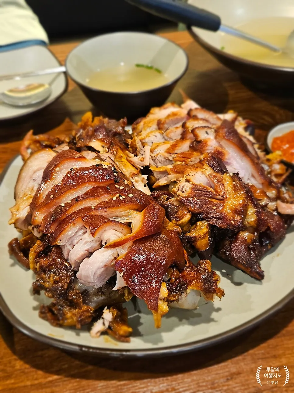 Tender original jokbal in the half-and-half set