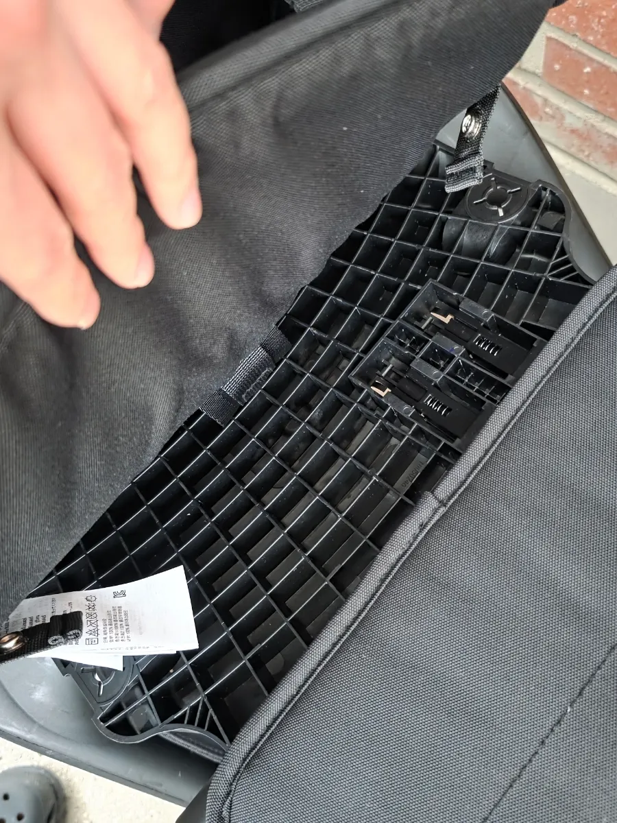 The full hybrid stroller after washing was complete