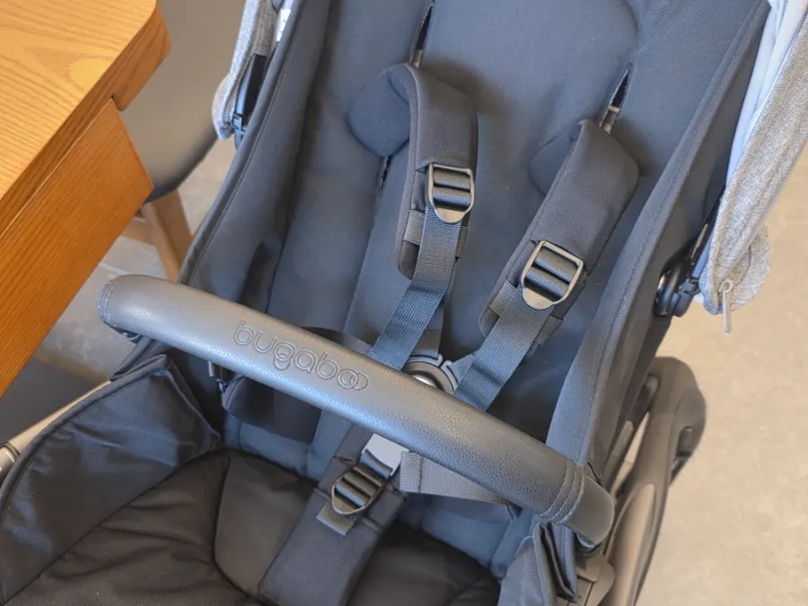 A dust-free corner of the stroller