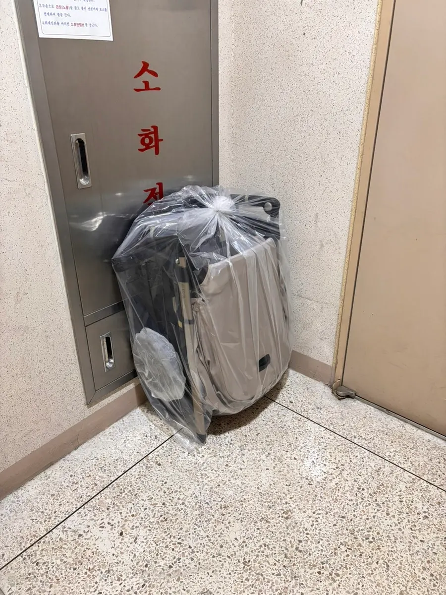 Packaged stroller after cleaning was completed