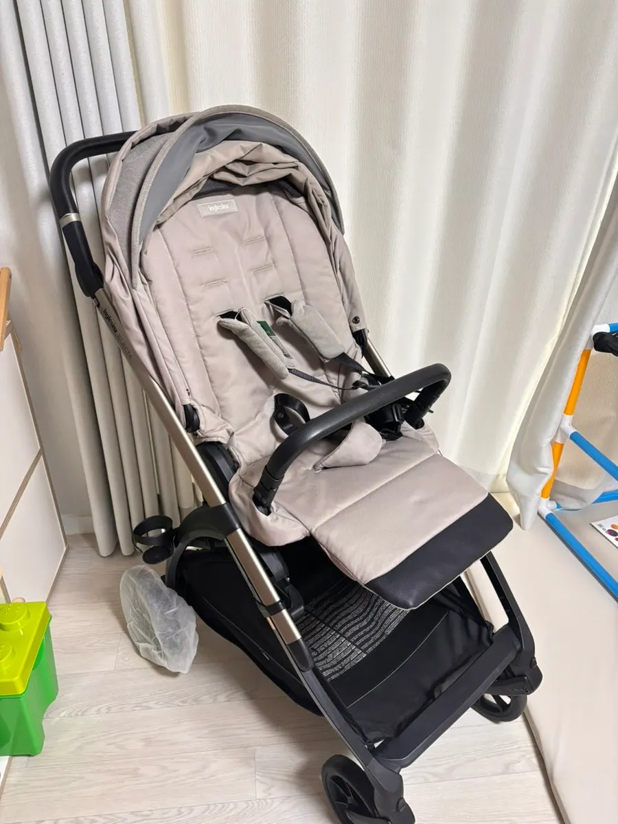 Packaged stroller delivered to the front door
