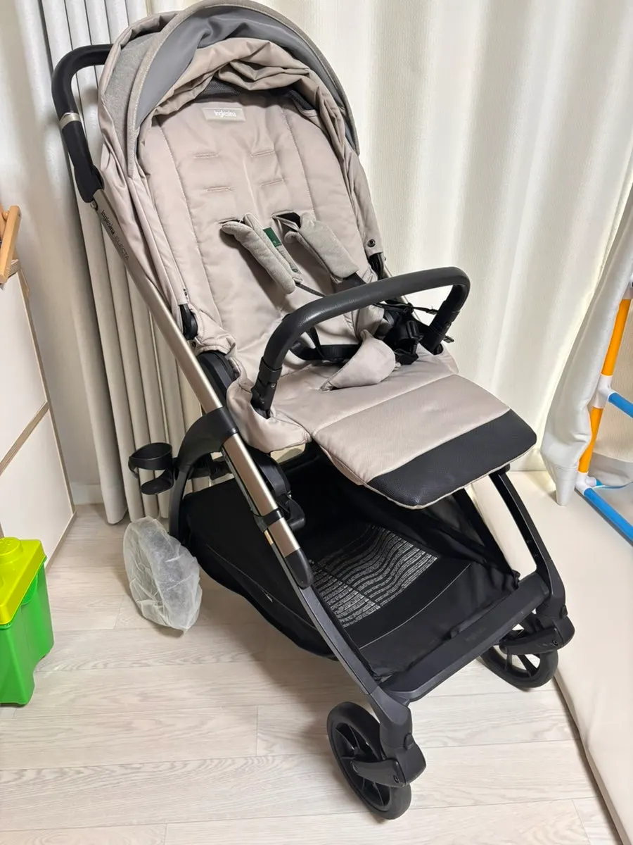 Modular stroller after cleaning