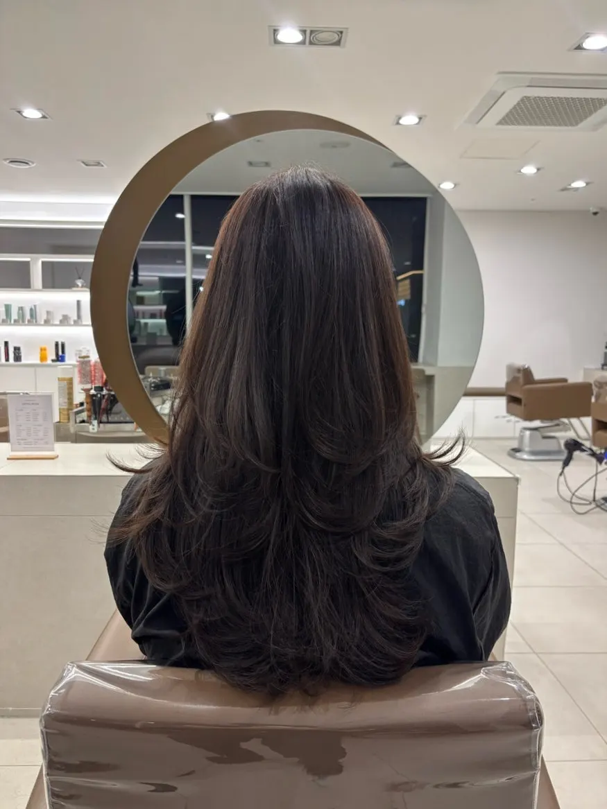 Smoothed hair after tone-down color