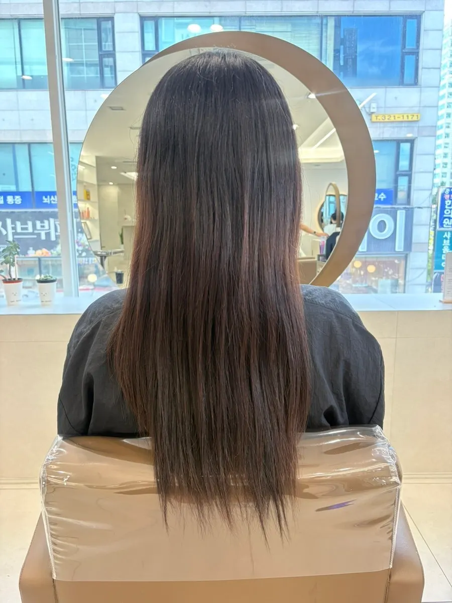 Hair salon refreshments with kombucha