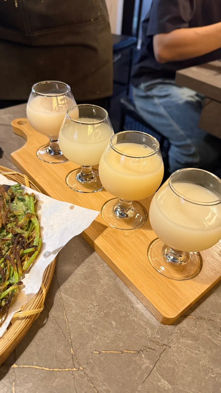 Buchigom's four-way makgeolli flight
