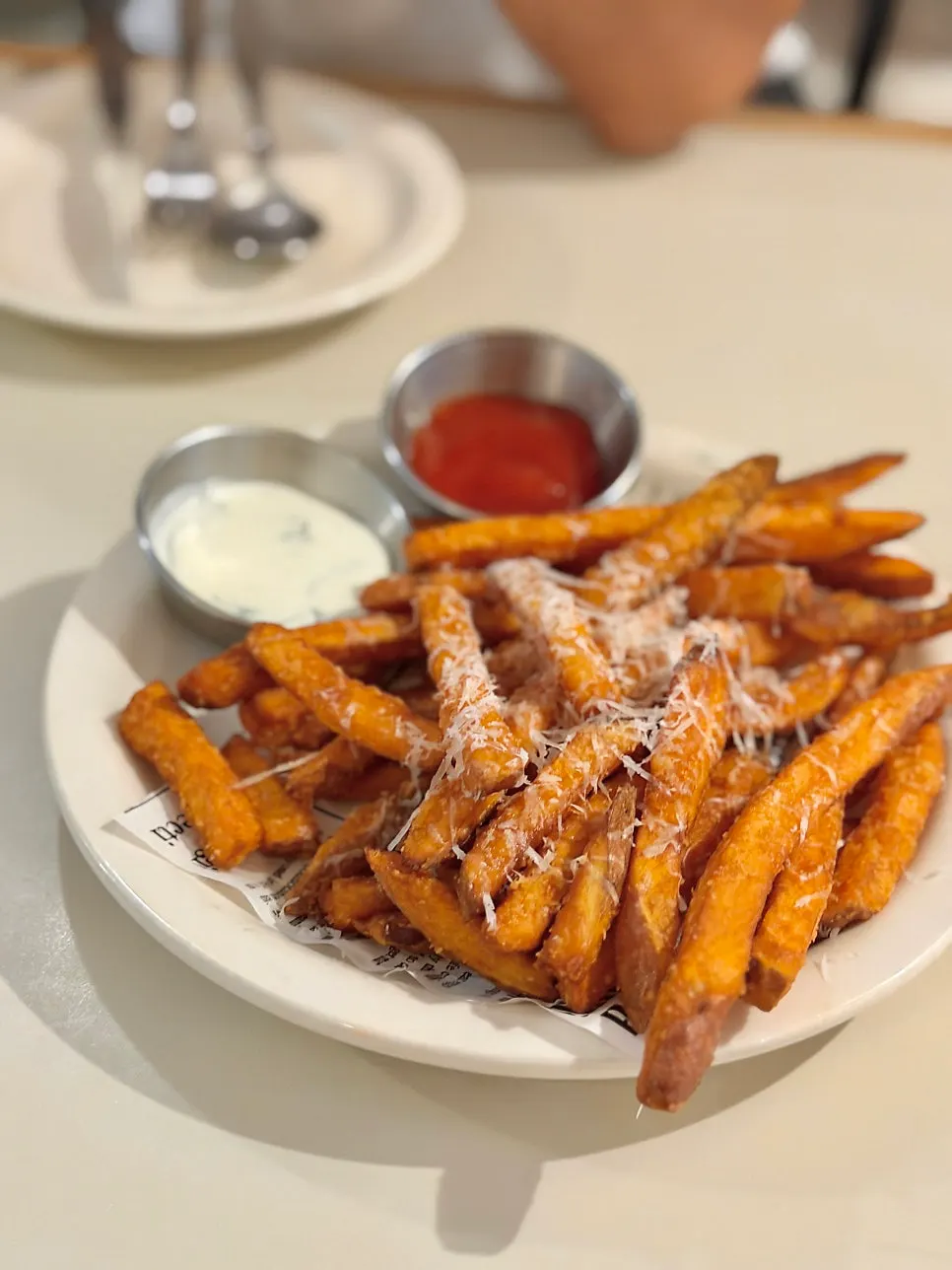 Cheese-topped sweet potato fries at Bueokgan Suwan Branch