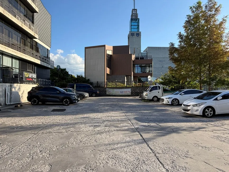 Private parking lot behind the building
