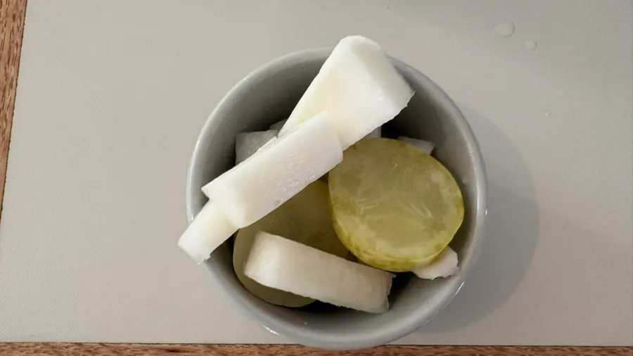 토마토소스가 배어든 파스타 면
