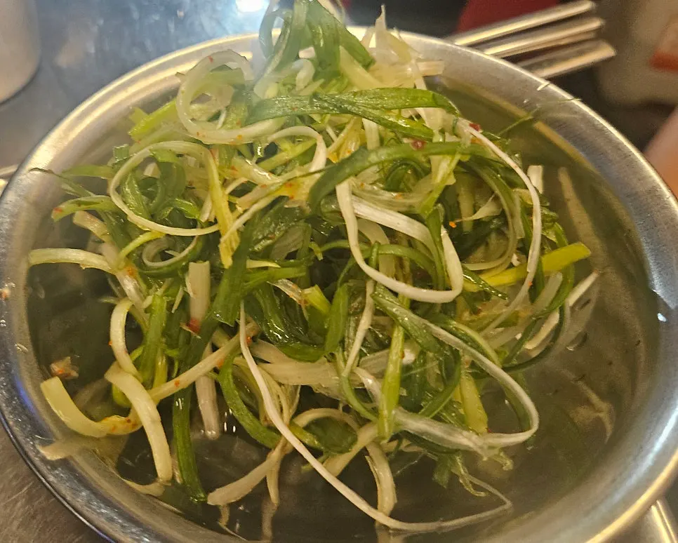 Various side dishes to go with the meat