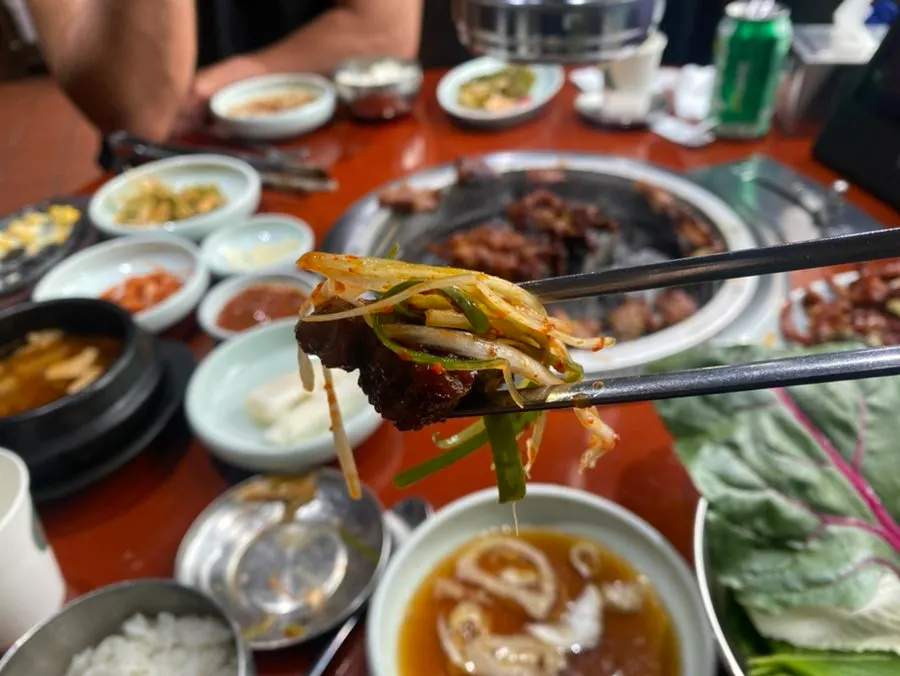 갈비와 곁들인 파절임