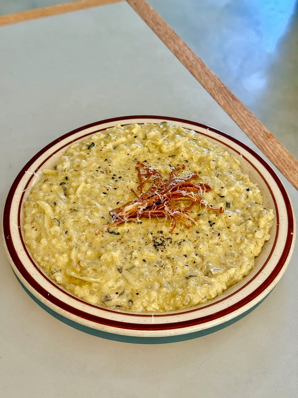 Bueokgan's abalone cream risotto