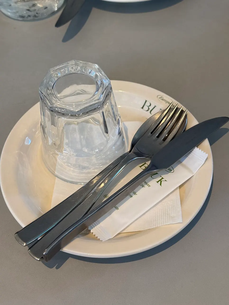 Baguette served alongside the pasta