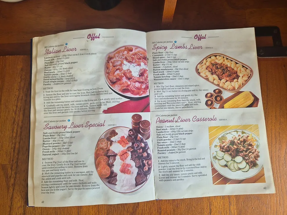 Menu page listing pasta and pizza