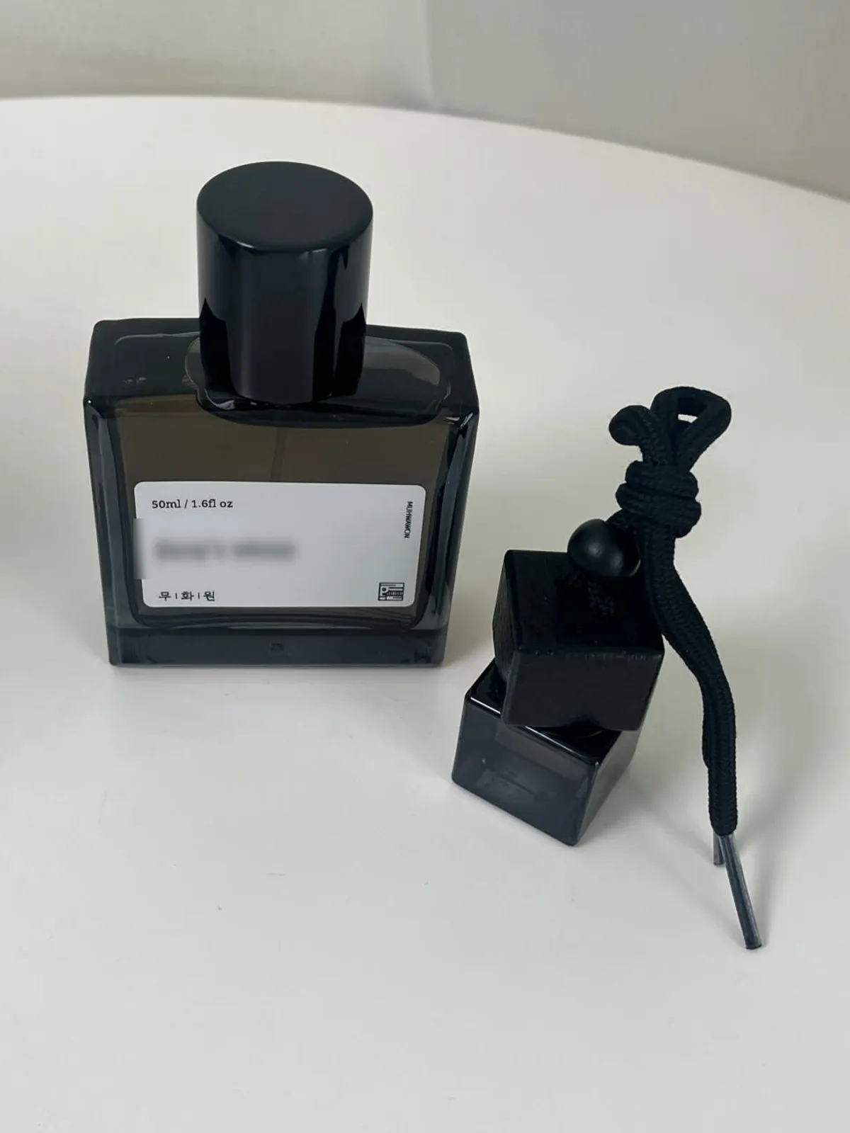 Diffuser and perfume made with the same scent