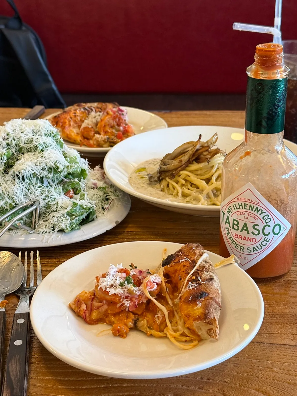 Pizza and pasta pairing at Low Five Anguk