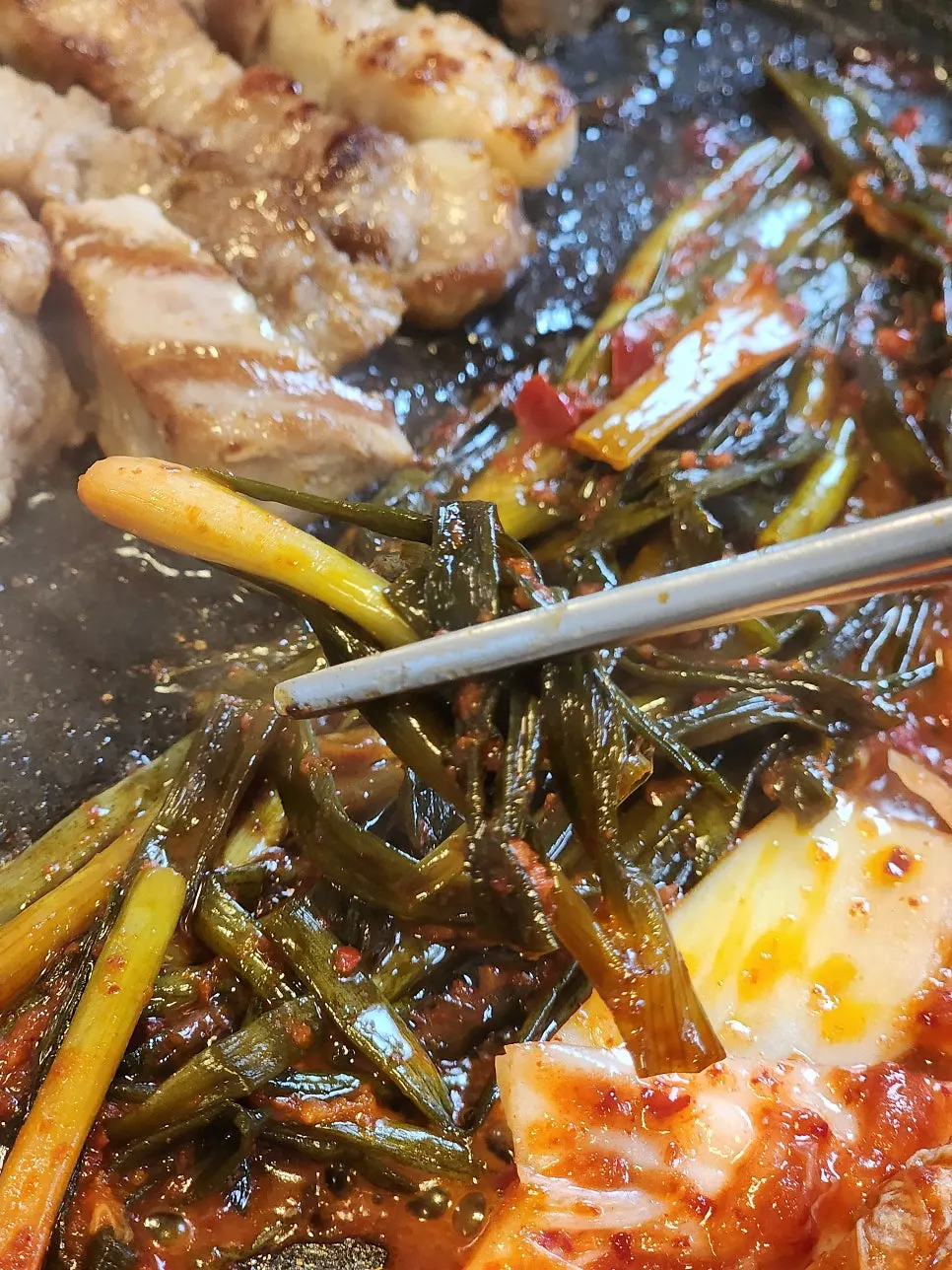 Whole pork belly accompaniments and doenjang-jjigae