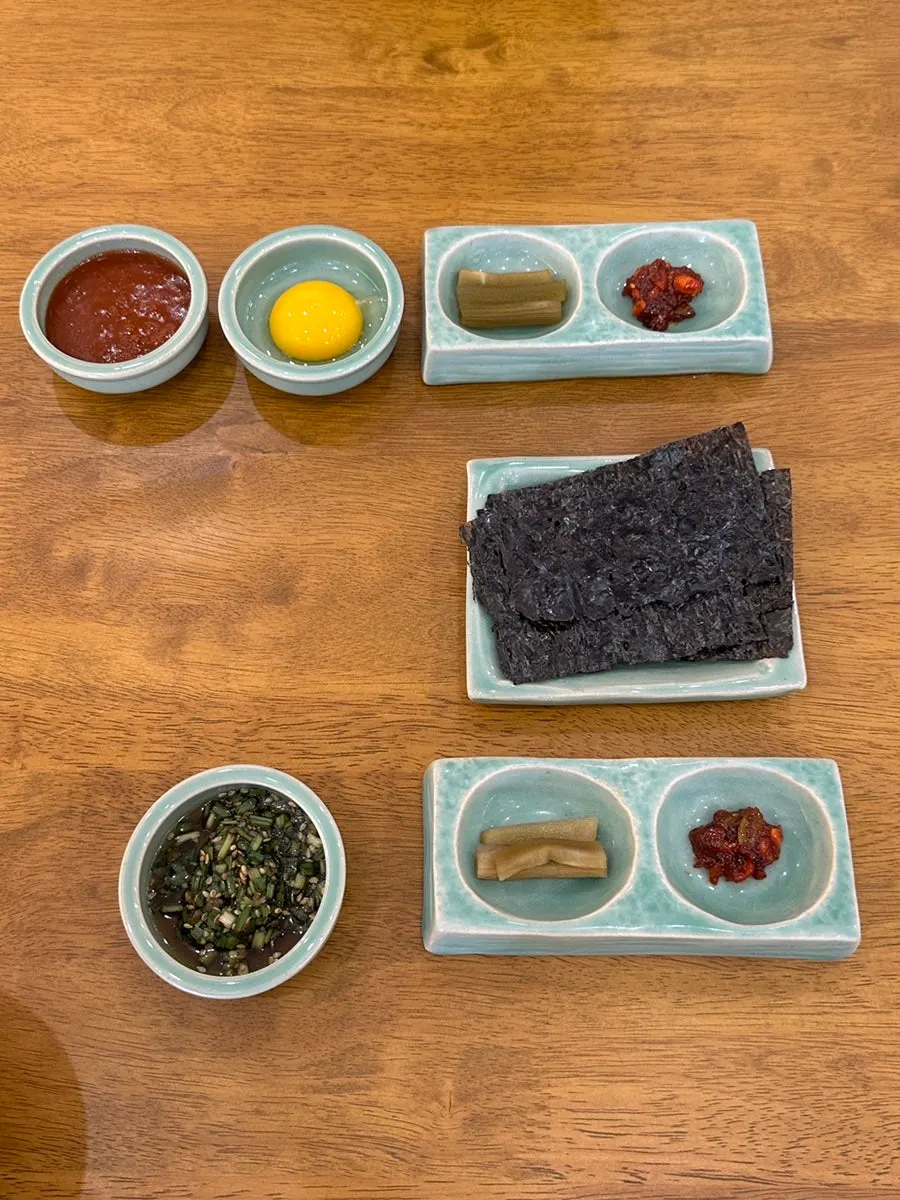 Guide sheet on how to best enjoy Hyangtaek's food