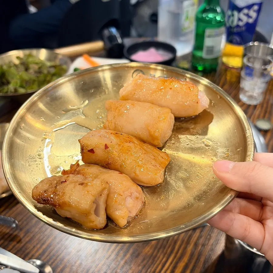 Plate of makchang and daechang ordered one serving each