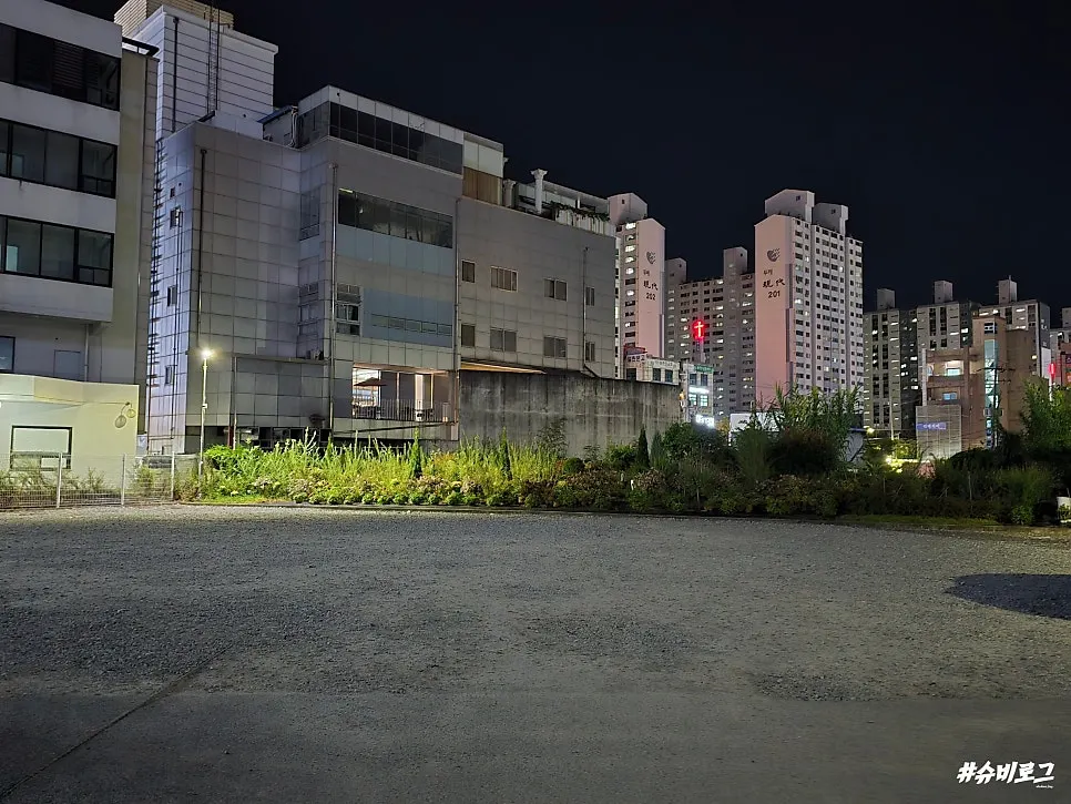 천안 서부대로 불티나꼬막짬뽕 신방점 입구