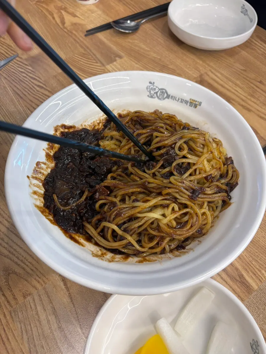 Jumbo jjajangmyeon with glossy black bean sauce
