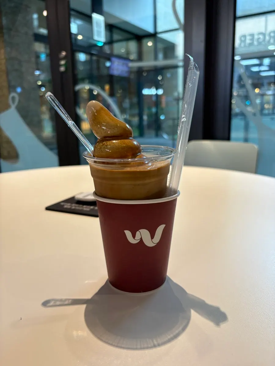 Espresso poured over hojicha ice cream for the Wunder Gato
