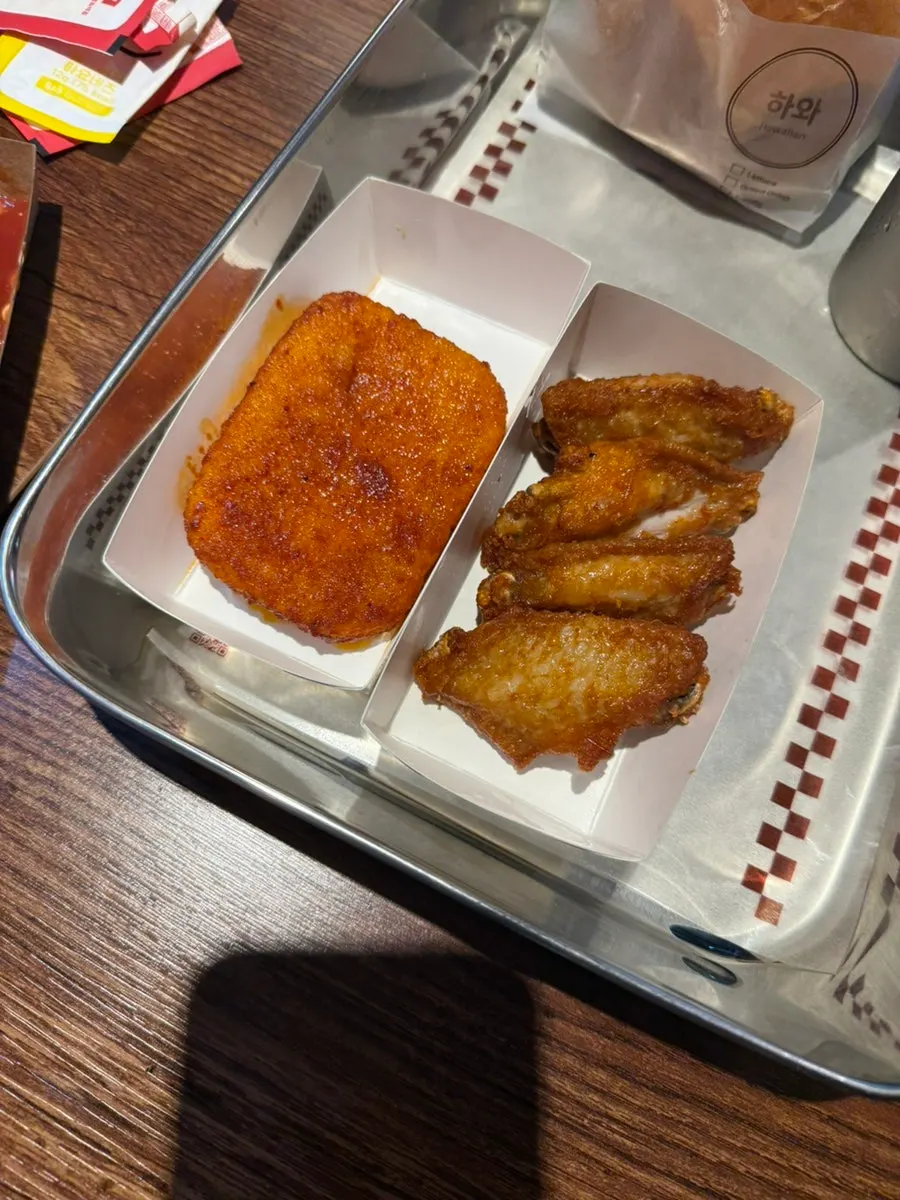 바스버거 버팔로윙 한 접시