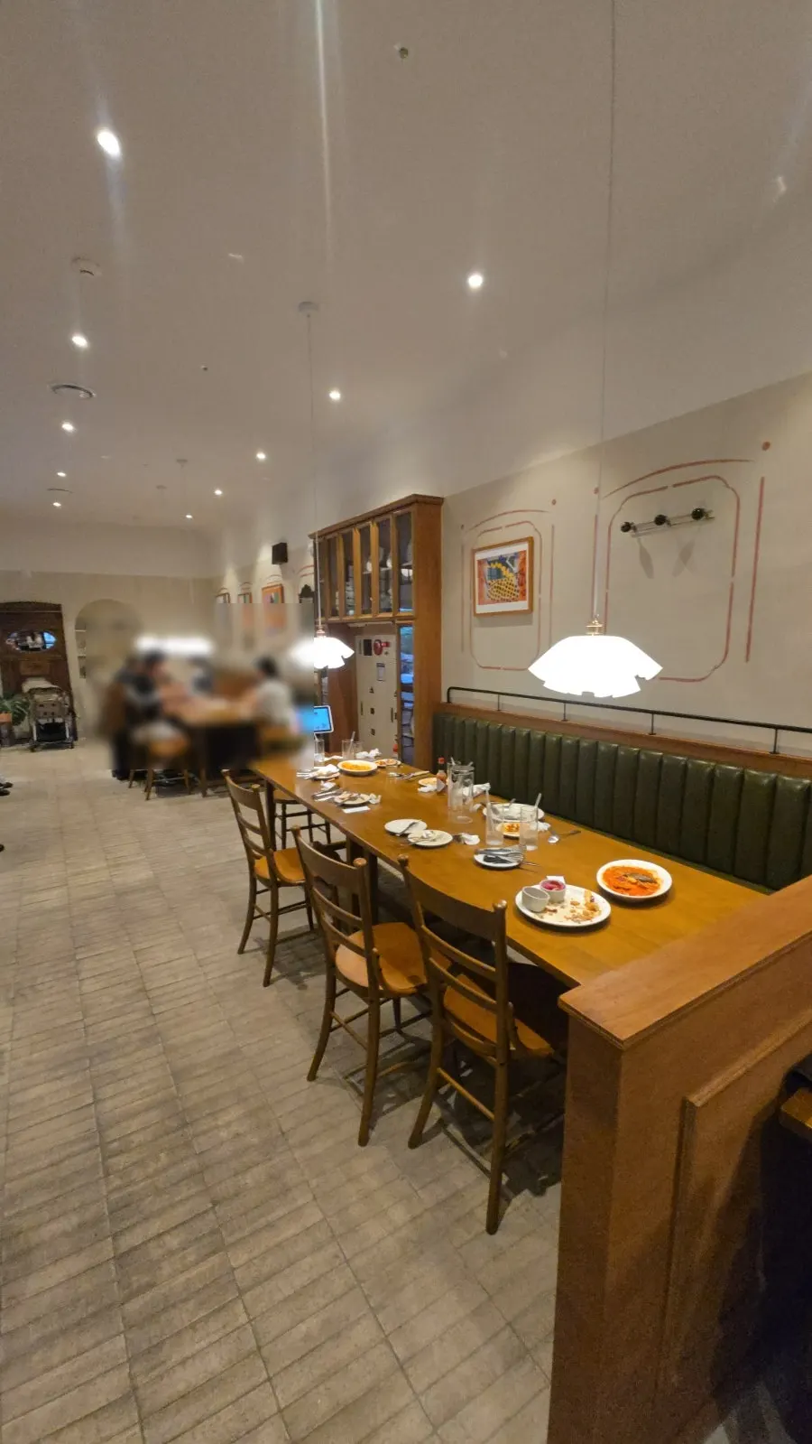 Dining hall at Bueokgan with a European house atmosphere